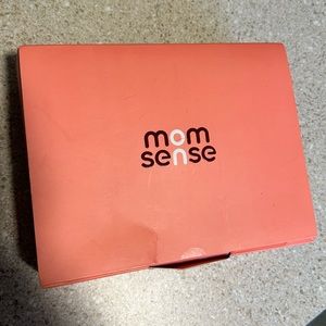 Mom sense breastfeeding monitor